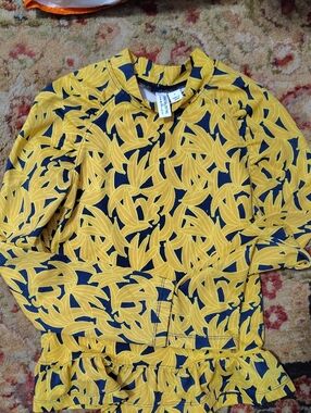 Janie And Jack Yellow Patterned Long Sleeve Rashgaurd$25